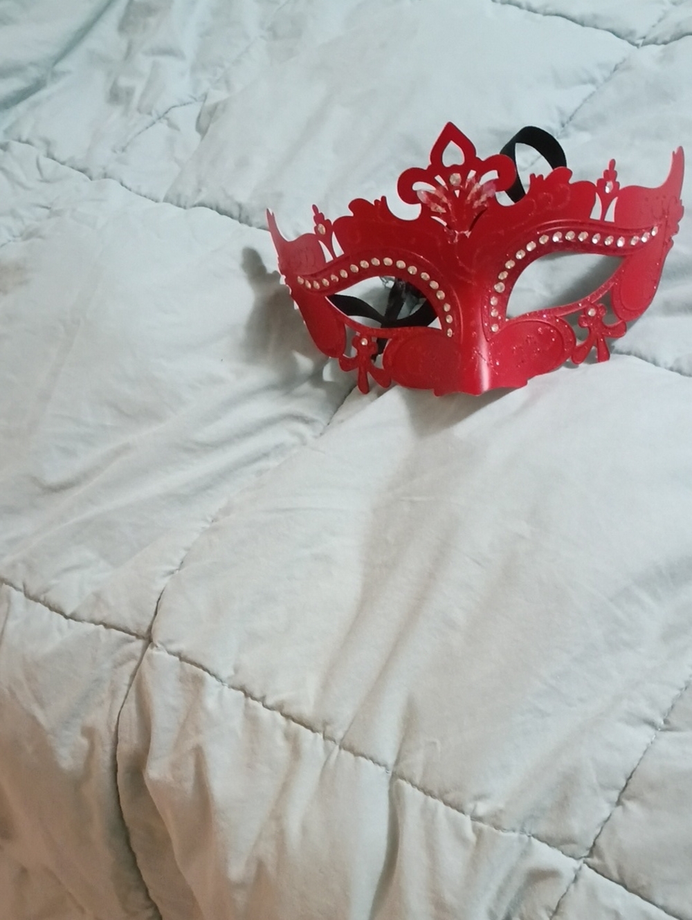 Red Masquerade Mask for Parties - Unbranded
